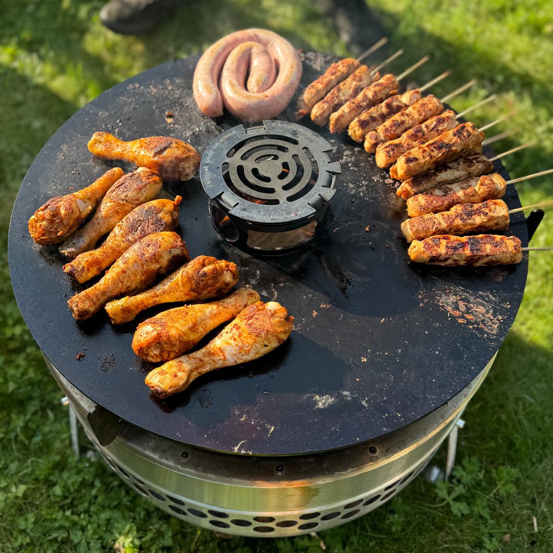 Grillplatte Tyropit und Pyron
